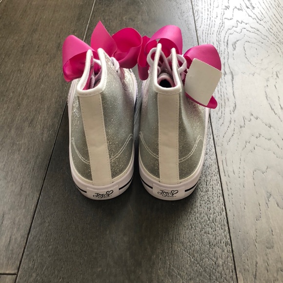 Jojo Siwa Nickelodeon canvas girl’s booties - Picture 4 of 8